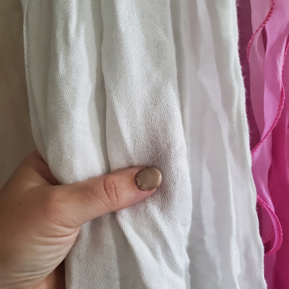 Scarves - Picture 5 of 6